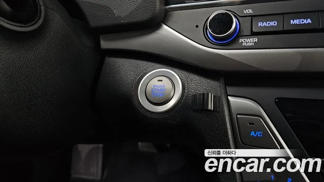 2018 Hyundai Avante AD 1.6 GDI Value Plus Sold VIN KMHD641DBJU609805 – dashboard