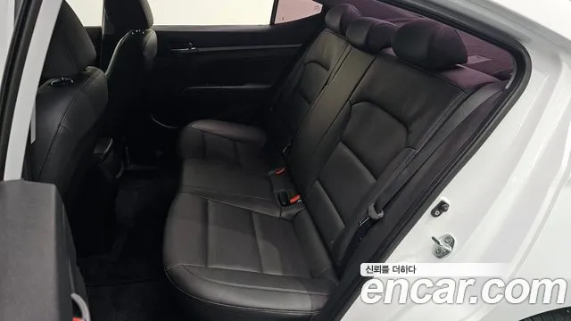 2018 Hyundai Avante AD 1.6 GDI Value Plus Sold VIN KMHD641DBJU609805 – engine bay