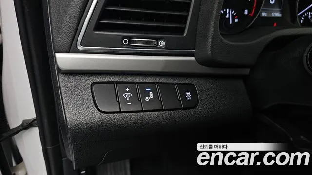 2018 Hyundai Avante AD 1.6 GDI Value Plus Sold VIN KMHD641DBJU609805 – photo 12