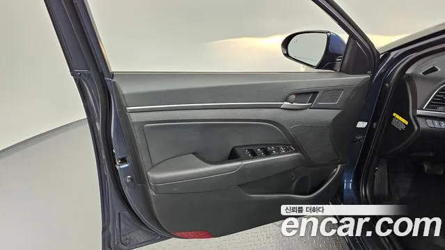 2018 Hyundai Avante AD 1.6 GDI Value Plus Sold VIN KMHD641DBJU633337 – photo 17