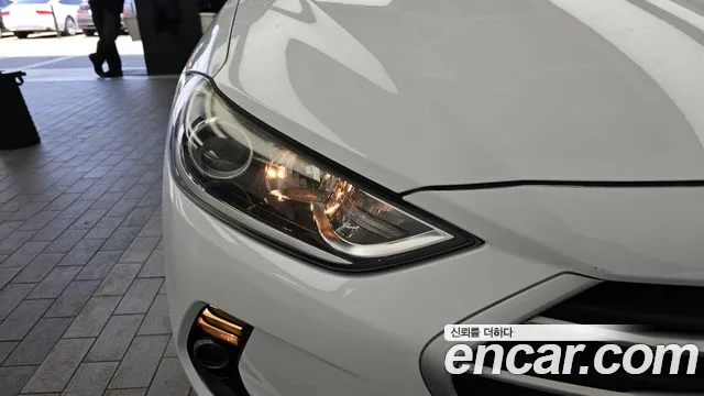 2018 Hyundai Avante AD 1.6 GDI Value Plus Sold VIN KMHD641DBJU638194 – photo 23