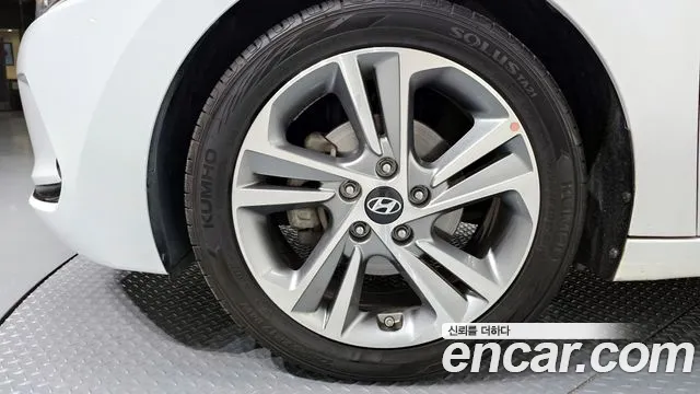 2018 Hyundai Avante AD 1.6 GDI Value Plus VIN KMHD641DBJU640611
