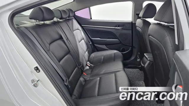 2018 Hyundai Avante AD 1.6 GDI Value Plus Sold VIN KMHD641DBJU640611 – photo 11