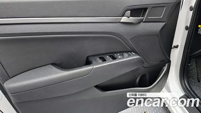2018 Hyundai Avante AD 1.6 GDI Value Plus Sold VIN KMHD641DBJU640611 – photo 14
