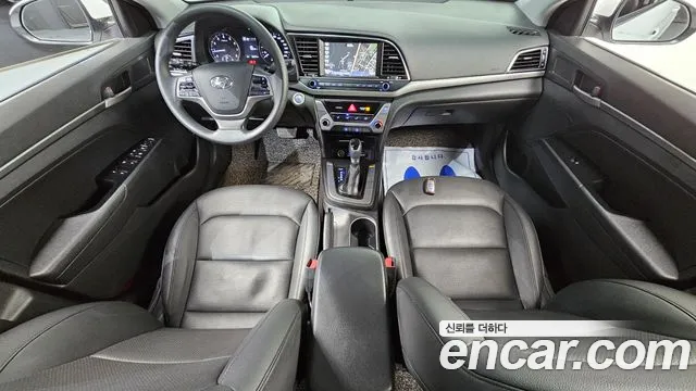 2018 Hyundai Avante AD 1.6 GDI Value Plus Sold VIN KMHD641DBJU655215 – dashboard 2018 Hyundai Avante AD 1.6 GDI Value Plus Sold VIN KMHD641DBJU655215 – dashboard