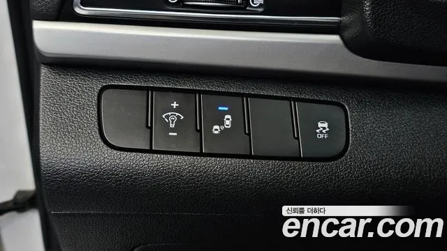2018 Hyundai Avante AD 1.6 GDI Value Plus Sold VIN KMHD641DBJU655215 – photo 20 2018 Hyundai Avante AD 1.6 GDI Value Plus Sold VIN KMHD641DBJU655215 – photo 20