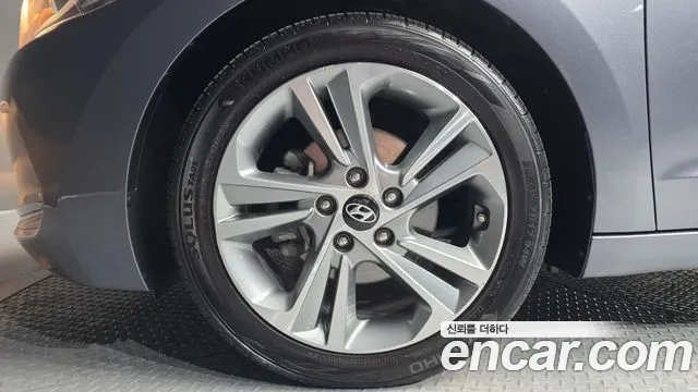2018 Hyundai Avante AD 1.6 GDI Value Plus Sold VIN KMHD641DBJU673868 – odometer reading