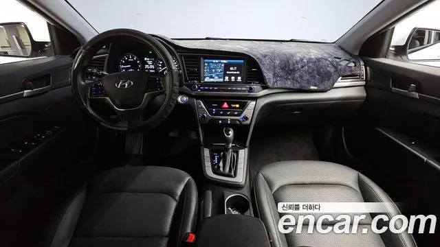 2018 Hyundai Avante AD 1.6 GDI Value Plus Sold VIN KMHD641DBJU695910 – odometer reading