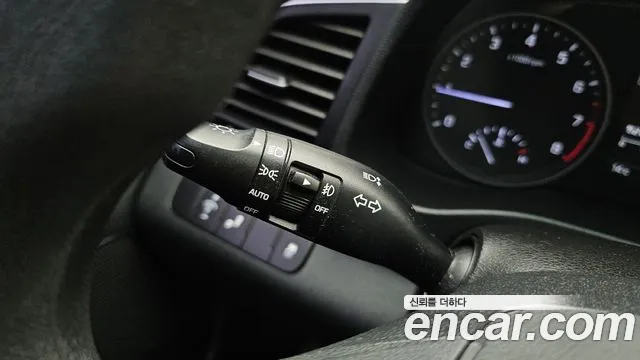 2018 Hyundai Avante AD 1.6 GDI Value Plus Sold VIN KMHD641DBJU703355 – engine bay