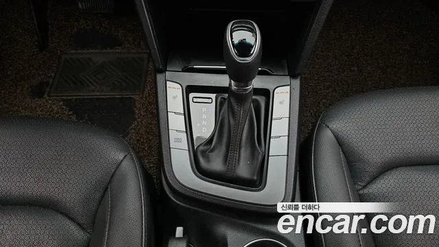 2018 Hyundai Avante AD 1.6 GDI Value Plus Sold VIN KMHD641DBJU703355 – photo 17