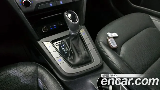 2018 Hyundai Avante AD 1.6 GDI Value Plus Sold VIN KMHD641DBJU731921 – rear exterior