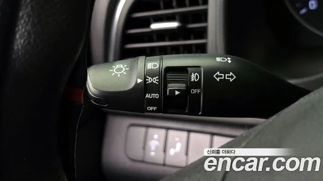 2018 Hyundai Avante AD 1.6 GDI Value Plus Sold VIN KMHD641DBJU731921 – dashboard
