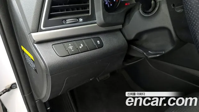 2018 Hyundai Avante AD 1.6 GDI Value Plus Sold VIN KMHD641DBJU731921 – odometer reading