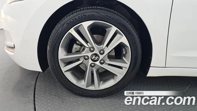2018 Hyundai Avante AD 1.6 GDI Value Plus Sold VIN KMHD641DBJU745467 – rear exterior