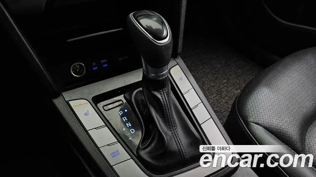 2018 Hyundai Avante AD 1.6 GDI Value Plus Sold VIN KMHD641DBJU745467 – photo 26