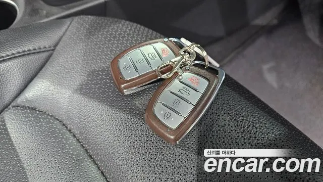 2018 Hyundai Avante AD 1.6 GDI Value Plus Sold VIN KMHD641DBJU752078 – engine bay