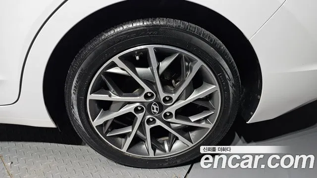 2019 Hyundai The New Avante AD 1.6 VIN KMHD641EEKU790026