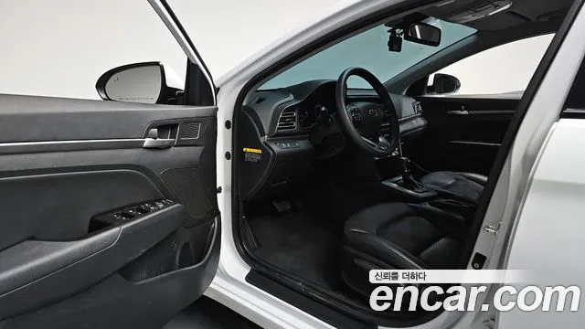 2019 Hyundai The New Avante AD 1.6 Sold VIN KMHD641EEKU807749 – side profile