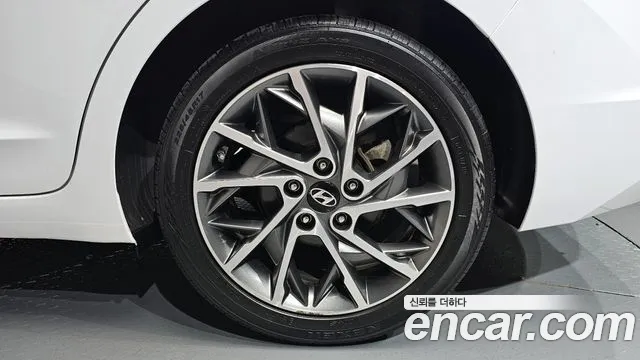 2019 Hyundai The New Avante AD 1.6 Sold VIN KMHD641EEKU807749 – photo 16