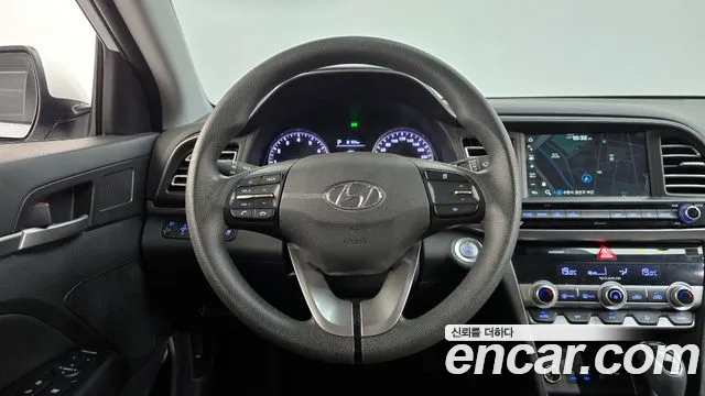 2019 Hyundai The New Avante AD 1.6 Sold VIN KMHD641EEKU828384 – dashboard