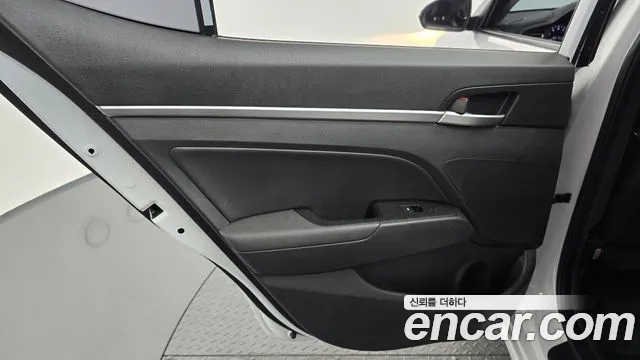 2019 Hyundai The New Avante AD 1.6 Sold VIN KMHD641EEKU828384 – interior seats