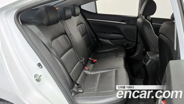 2019 Hyundai The New Avante AD 1.6 Sold VIN KMHD641EEKU828384 – engine bay