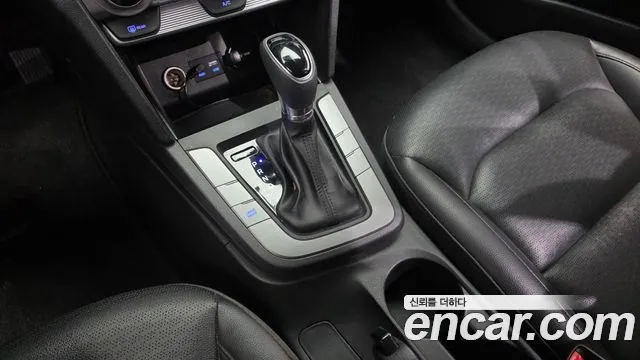2019 Hyundai The New Avante AD 1.6 Sold VIN KMHD641EEKU829829 – photo 16 2019 Hyundai The New Avante AD 1.6 Sold VIN KMHD641EEKU829829 – photo 16