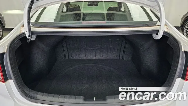 2019 Hyundai The New Avante AD 1.6 Sold VIN KMHD641EEKU838723 – photo 22 2019 Hyundai The New Avante AD 1.6 Sold VIN KMHD641EEKU838723 – photo 22
