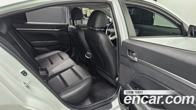 2019 Hyundai The New Avante AD 1.6 Sold VIN KMHD641EEKU838931 – rear exterior