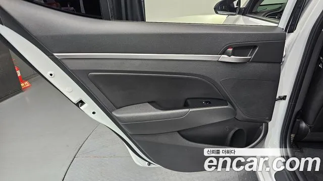 2019 Hyundai The New Avante AD 1.6 Sold VIN KMHD641EEKU838931 – photo 11