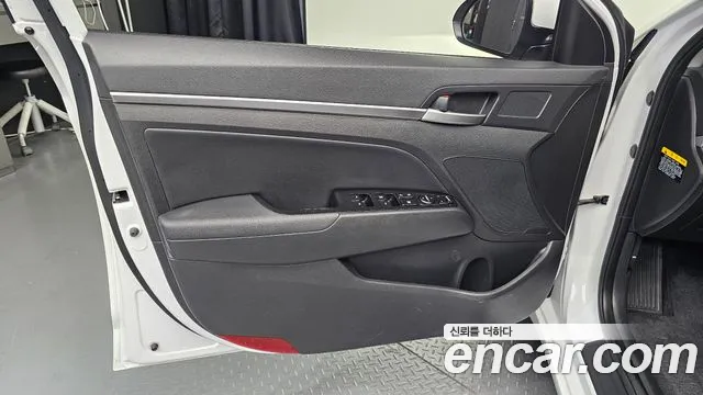 2019 Hyundai The New Avante AD 1.6 Sold VIN KMHD641EEKU838931 – photo 16