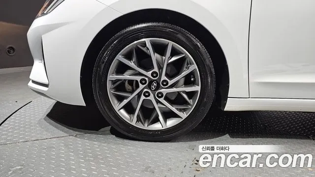 2019 Hyundai The New Avante AD 1.6 Sold VIN KMHD641EEKU866394 – photo 16