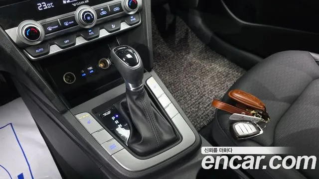 2020 Hyundai The New Avante AD 1.6 Sold VIN KMHD641EELU938053 – photo 15