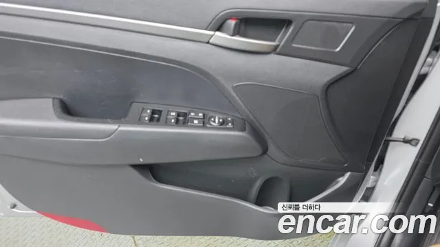 2018 Hyundai Avante AD 1.6 LPI Style (Rental Car) Sold VIN KMHD641LBJU758247 – photo 21