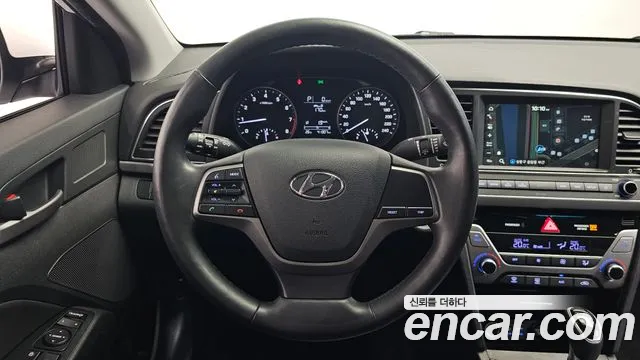 2018 Hyundai Avante AD 1.6 GDI Smart Sold VIN KMHD741DBJU515151 – exterior detail