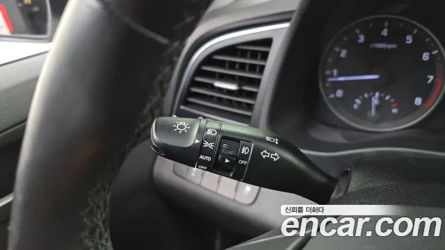 2018 Hyundai Avante AD 1.6 GDI Smart Sold VIN KMHD741DBJU683332 – photo 12