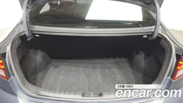 2019 Hyundai The New Avante AD 1.6 Sold VIN KMHD741EEKU773120 – side profile