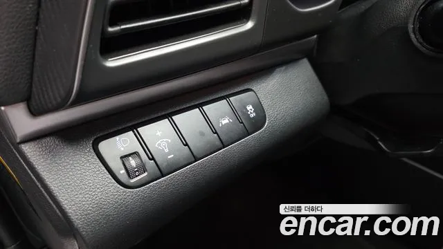 2019 Hyundai The New Avante AD 1.6 Sold VIN KMHD741EEKU790910 – undercarriage 2019 Hyundai The New Avante AD 1.6 Sold VIN KMHD741EEKU790910 – undercarriage