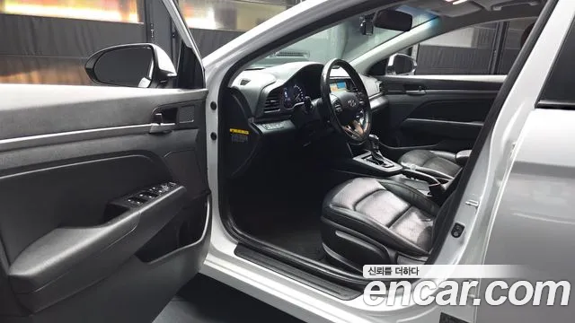2019 Hyundai The New Avante AD 1.6 Sold VIN KMHD741EEKU790910 – photo 18 2019 Hyundai The New Avante AD 1.6 Sold VIN KMHD741EEKU790910 – photo 18