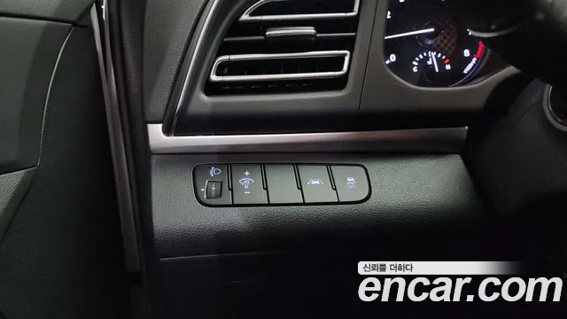 2019 Hyundai The New Avante AD 1.6 Sold VIN KMHD741EEKU843543 – photo 11