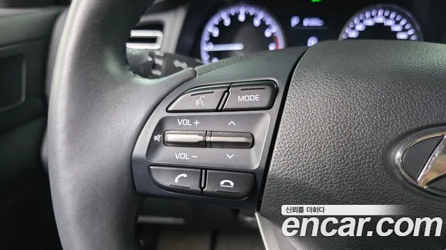 2019 Hyundai The New Avante AD 1.6 Sold VIN KMHD741EEKU848427 – photo 17