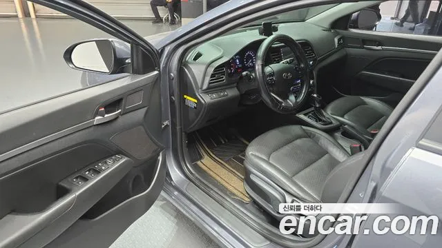 2019 Hyundai The New Avante AD 1.6 Sold VIN KMHD741EEKU854633 – trunk area 2019 Hyundai The New Avante AD 1.6 Sold VIN KMHD741EEKU854633 – trunk area