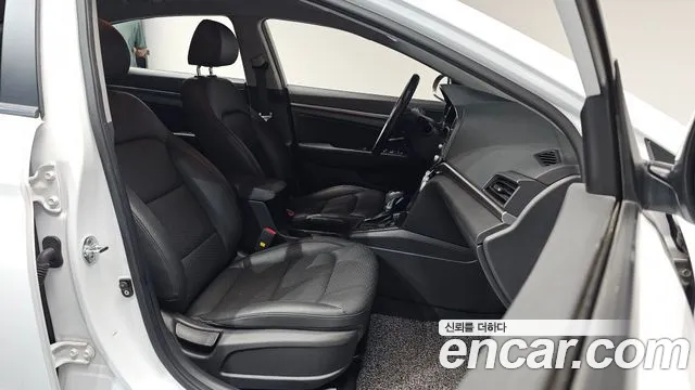 2019 Hyundai The New Avante AD 1.6 Sold VIN KMHD741EEKU918017 – photo 19