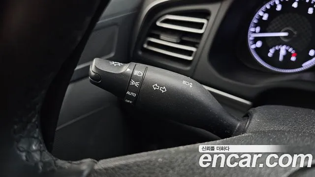 2020 Hyundai The New Avante AD 1.6 Sold VIN KMHD741EELU037284 – engine bay