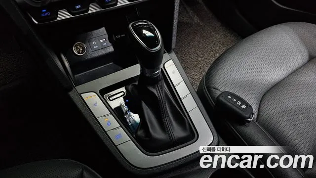 2020 Hyundai The New Avante AD 1.6 Sold VIN KMHD741EELU951022 – exterior detail 2020 Hyundai The New Avante AD 1.6 Sold VIN KMHD741EELU951022 – exterior detail