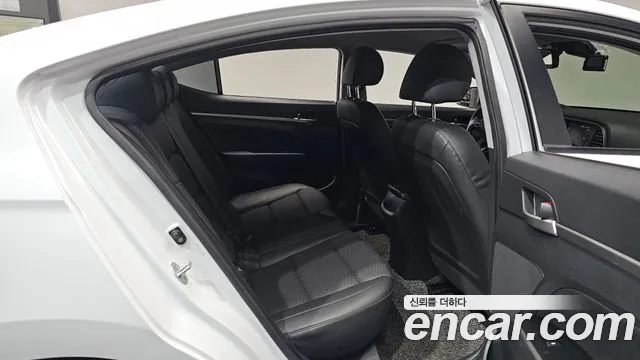2020 Hyundai The New Avante AD 1.6 Sold VIN KMHD741EELU951022 – undercarriage 2020 Hyundai The New Avante AD 1.6 Sold VIN KMHD741EELU951022 – undercarriage