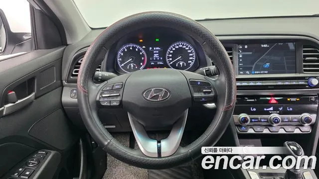 2020 Hyundai The New Avante Ad 1.6 Sold VIN KMHD741EELU953092 – front exterior