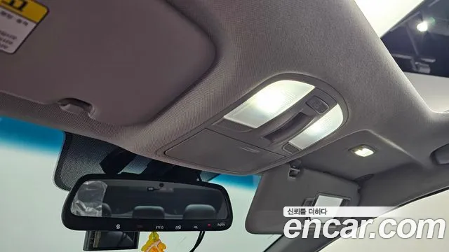2020 Hyundai The New Avante AD 1.6 Sold VIN KMHD741EELU963162 – trunk area