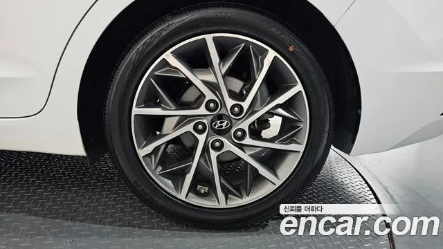 2020 Hyundai The New Avante AD 1.6 Sold VIN KMHD741EELU963162 – photo 15