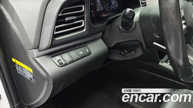 2019 Hyundai The New Avante AD 1.6 Diesel Sold VIN KMHD741UGKU896687 – side profile 2019 Hyundai The New Avante AD 1.6 Diesel Sold VIN KMHD741UGKU896687 – side profile